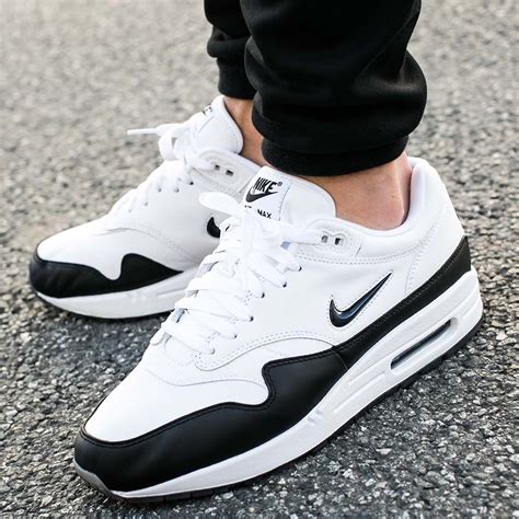 zwart witte nike air max|White Air Max 1 (30) .